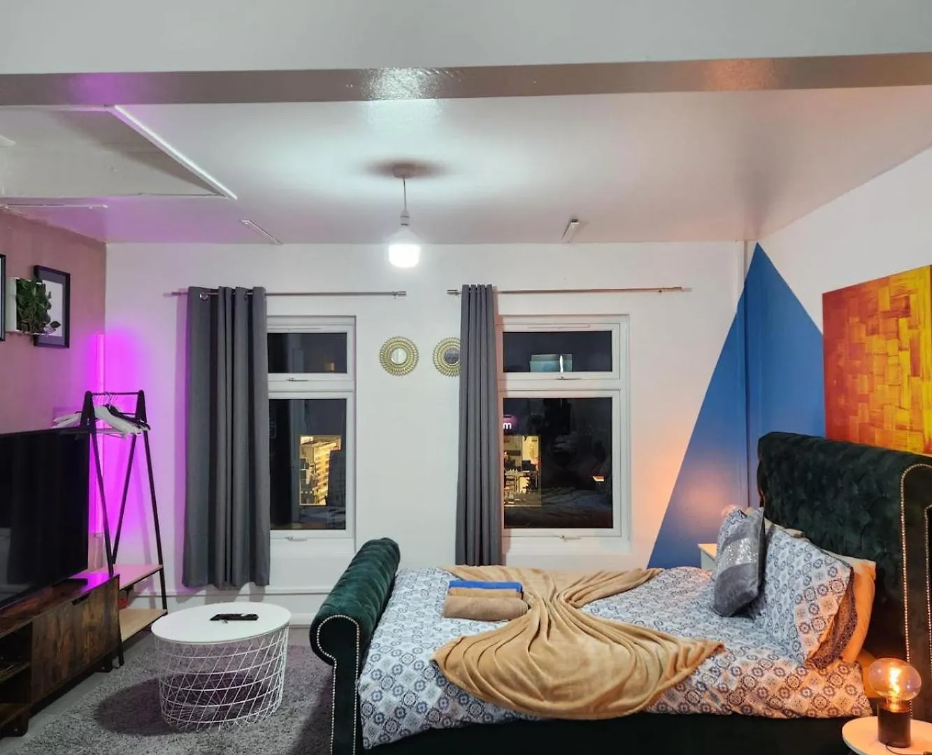 New Deluxe Studio Apt-2 London Apartment